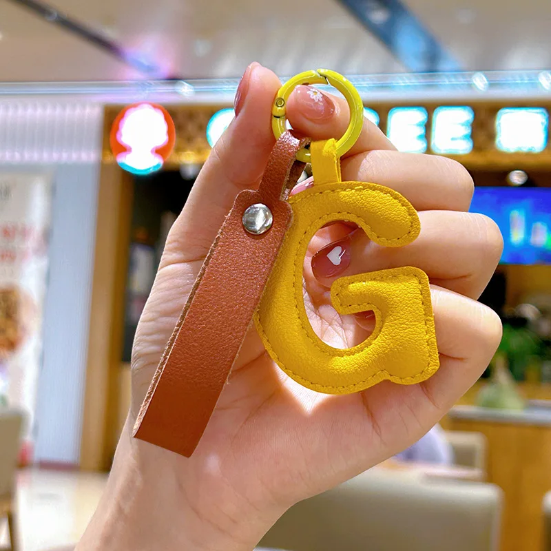 Porte-clés lettre initiale en  - Monogram Keychain Leather avis et prix